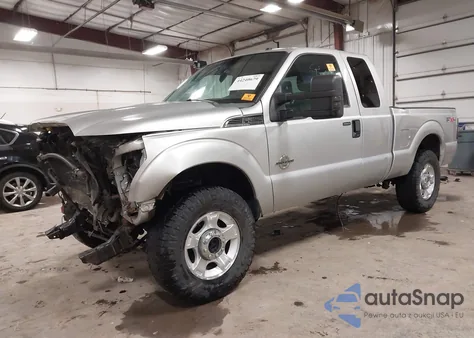 2011 Ford F-250 Xlt z USA, uszkodzony, nr VIN 1FT7X2BTXBEB99559